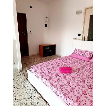 Accogliente Monolocale Vicino Al Centro Di * トリノ